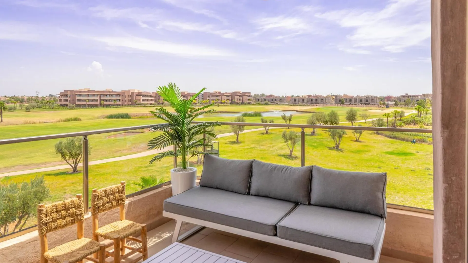 Vue Montagnes, Golf Et Piscine, Luxe A Marrakech Apartment Marrakesh Morocco